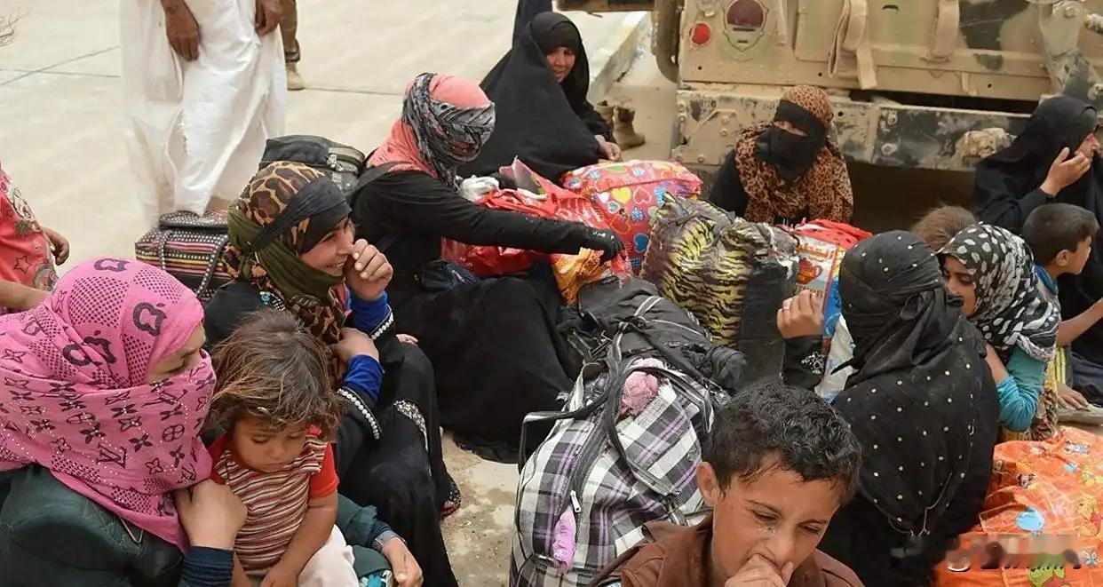 540万人成弃儿，娘不疼爹不养，他们是谁？原是阿富汗人，长期战乱原因，迫使他们逃