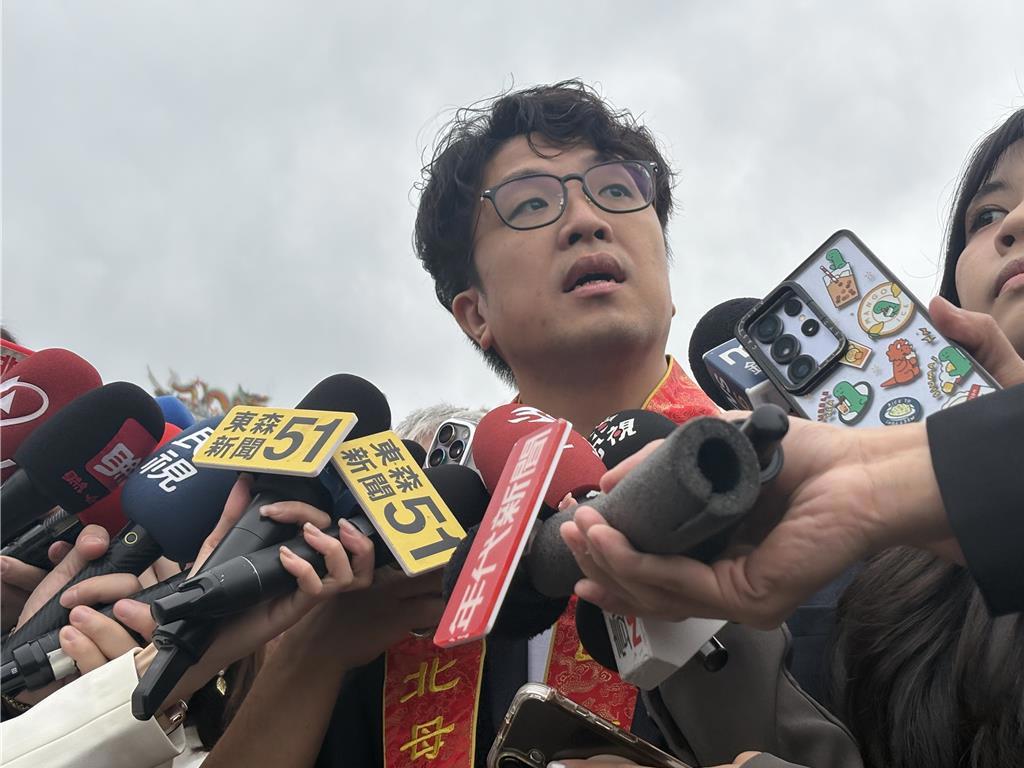 沈伯洋变发拼台北市长？王尚智曝邱义仁“输中赢”的战略思路民进党籍民代沈伯洋被提