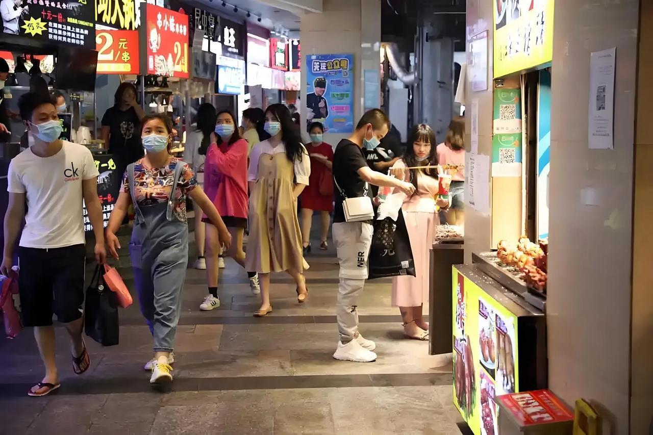 中国十大“美食荒漠”城市在中华美食版图的璀璨星空中，