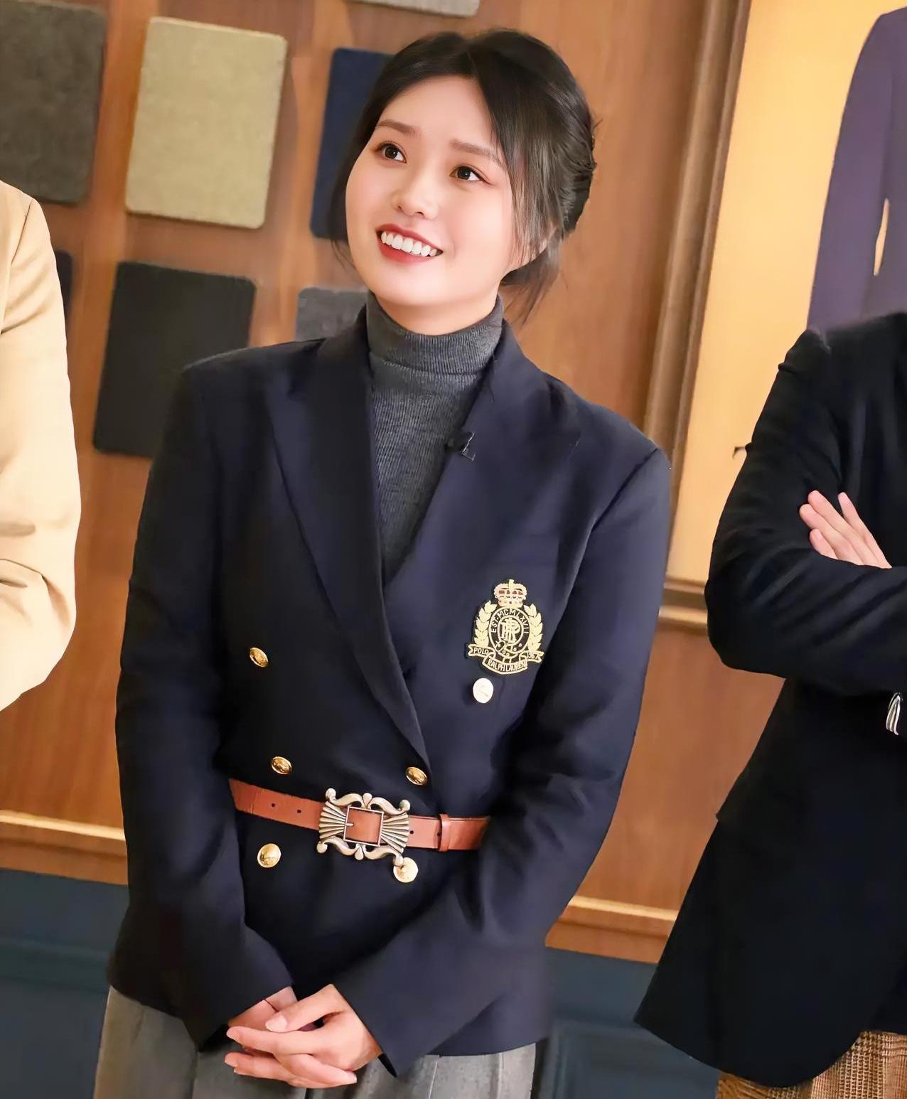 李雪琴演花姑姑，真的把“鲜活”二字刻进角色里了！🎬谁看《好好人生》没被花姑姑