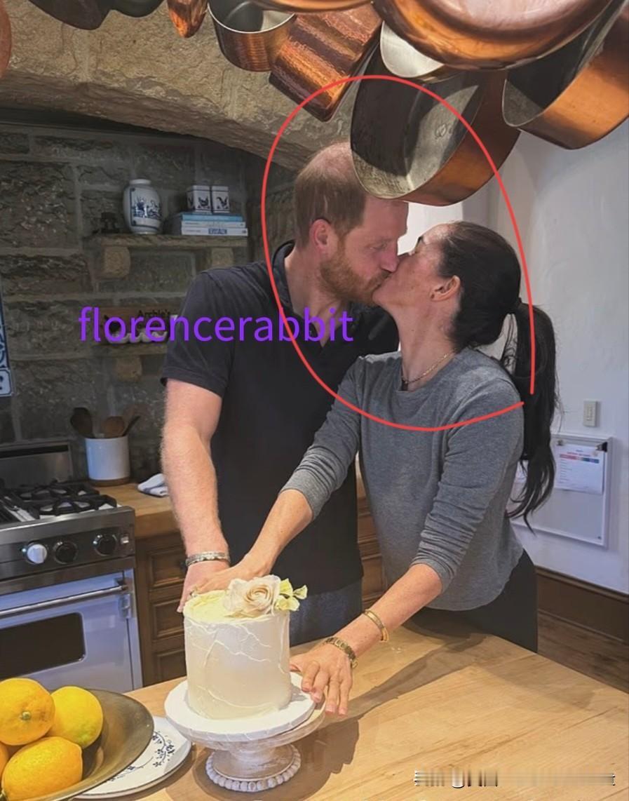 嘿，快看！快看！又是我们！我们的隐私如此珍贵，忍不住要告诉你们所有人📍哈里