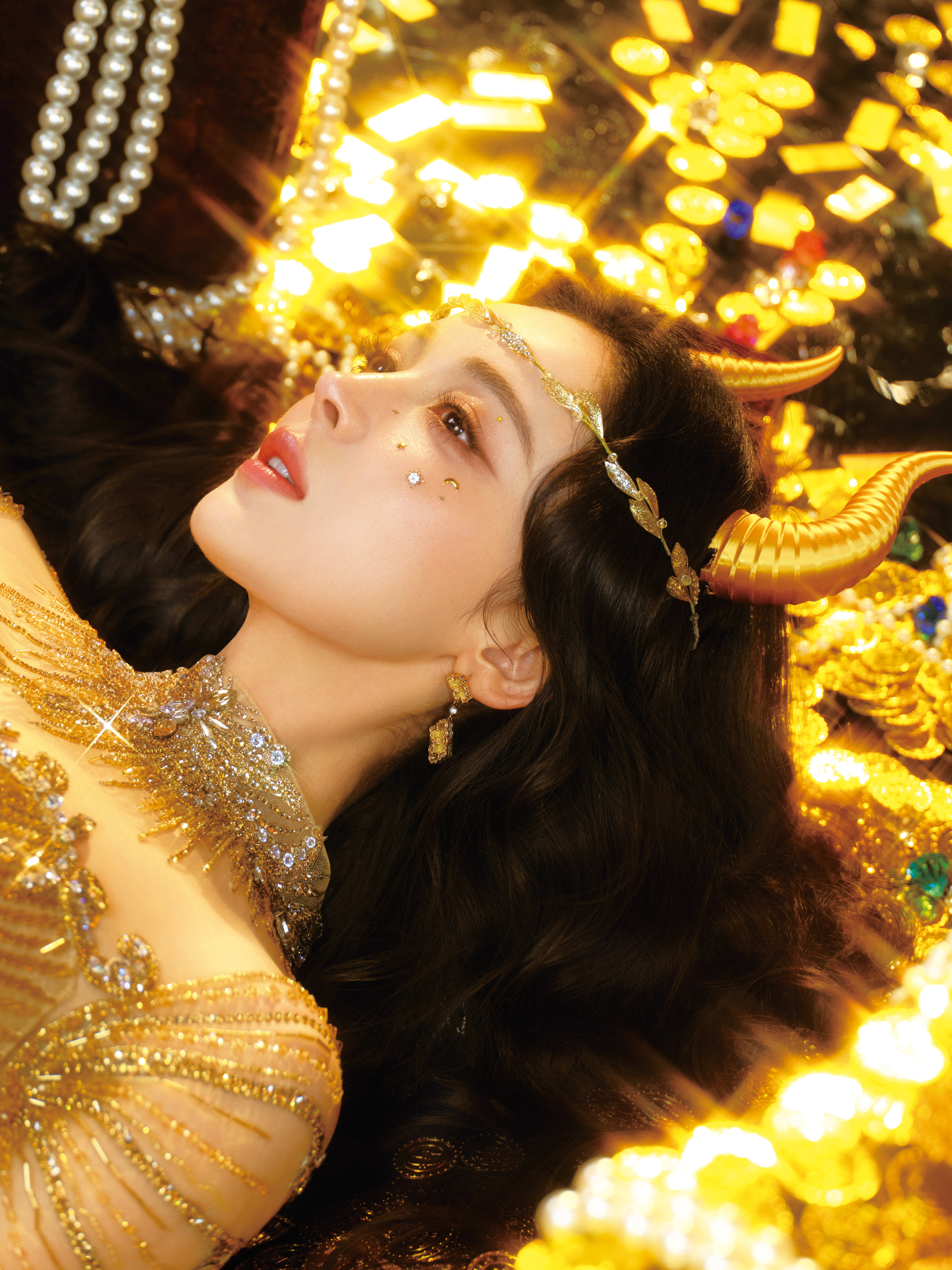 娜扎cos金牛女神美爆了娜扎金牛神话大片哇唔～金牛女神华丽上线！✨