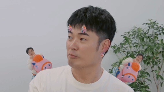 鹿晗崩溃先找邓超邓超鹿晗关系好实锤了！林树来五哈跳起得吃小曲看呆现场的五哈团们