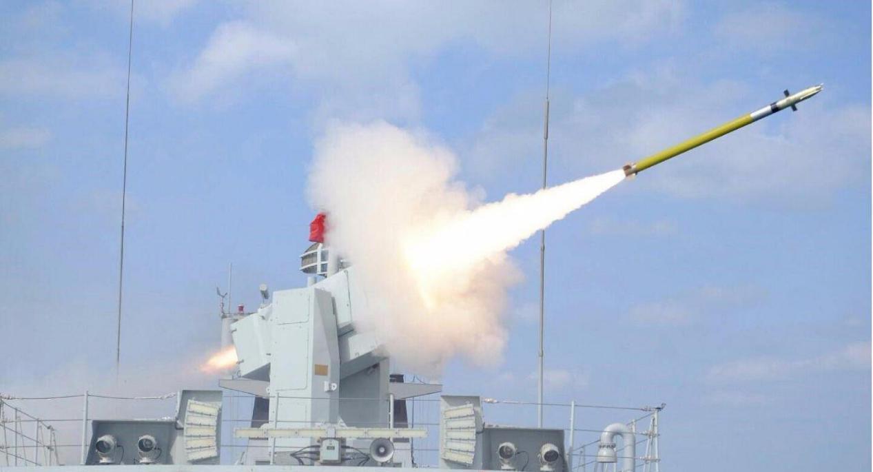 日方军事专家公开指出，台海一旦开战，中国导弹不会把子弹“浪费在冲绳”。说这话的