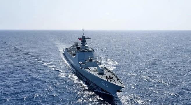 熟门熟路！解放军再走横当水道，专家：这才是最佳战略通道东部战区新闻发言人徐承华