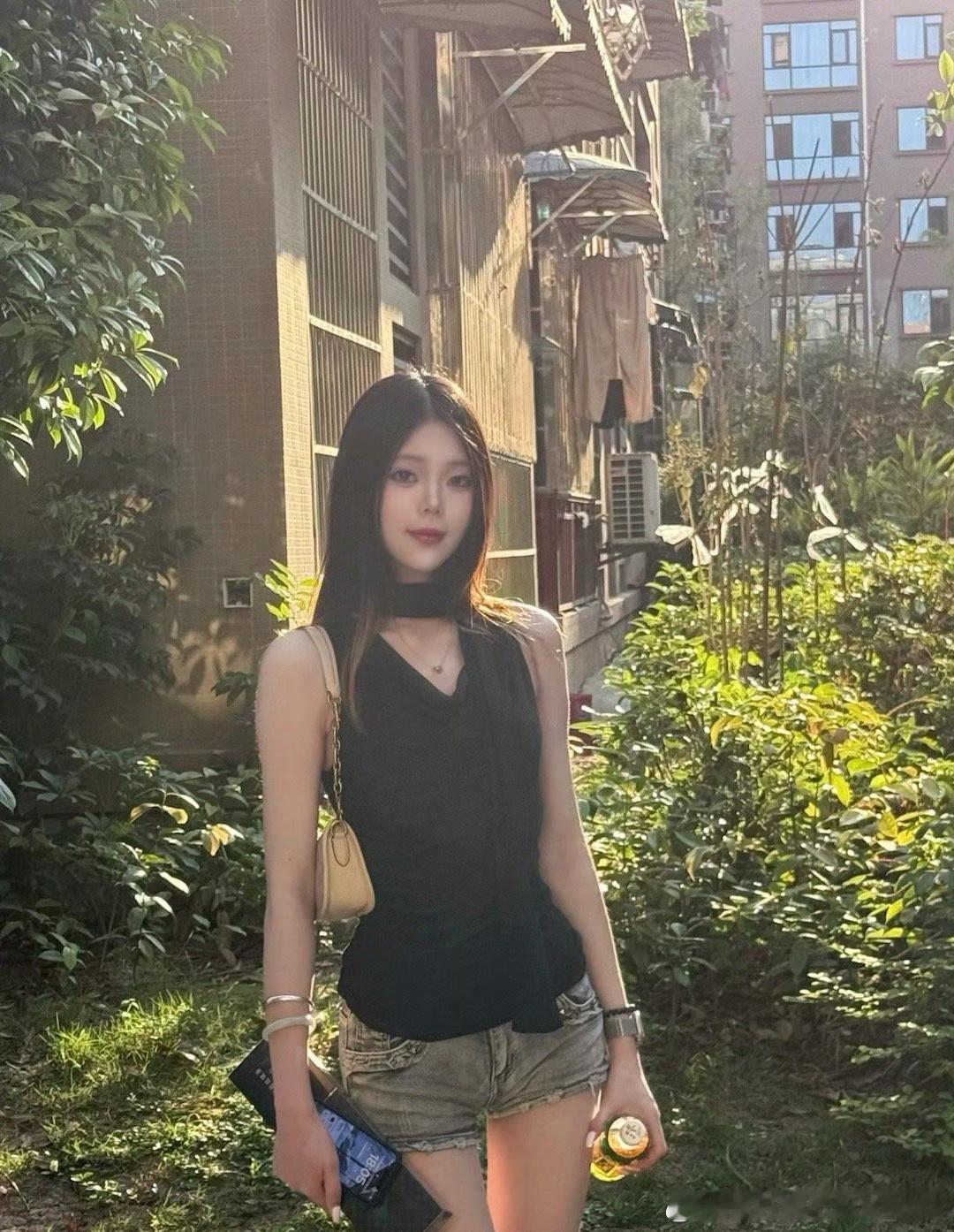今天的太阳好大，你那边大不大​​​