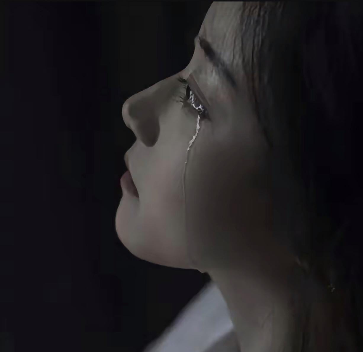 32岁不结婚的儿子给我上了一课我五十多岁，竟被32岁的儿子狠狠上了一课。他在海