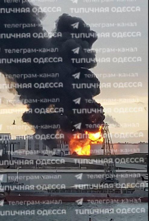 当地时间2025年12月31日凌晨，俄军对乌克兰全境展开了新一轮报复性大轰炸，这