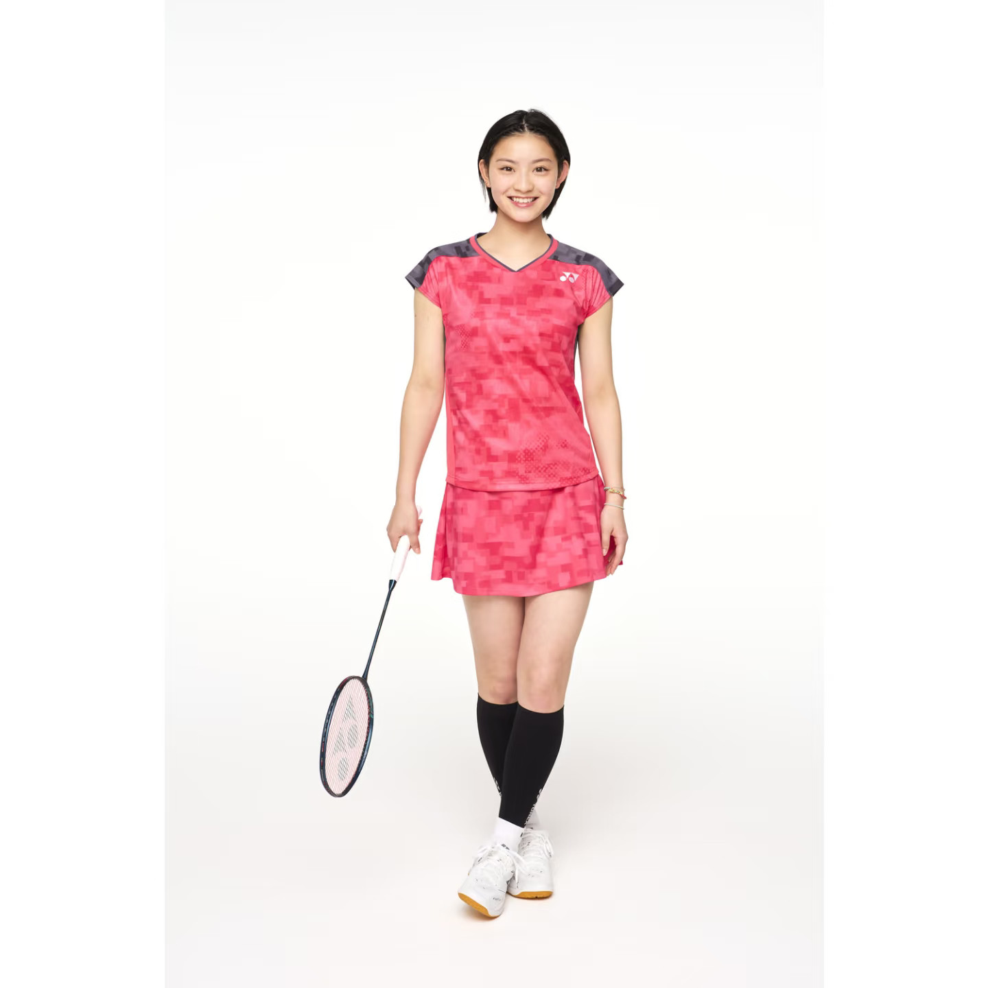 日本队这个粉色适合小女孩