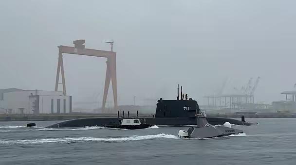 就在刚刚，​台“国防部”正式宣布，​2月6日，台湾省防务部门宣布：自造潜