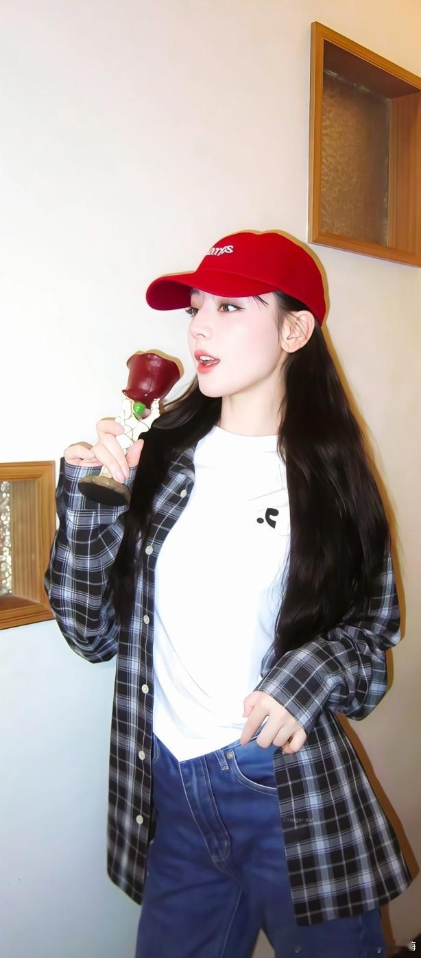 太美了，侧颜天花板～～​​​