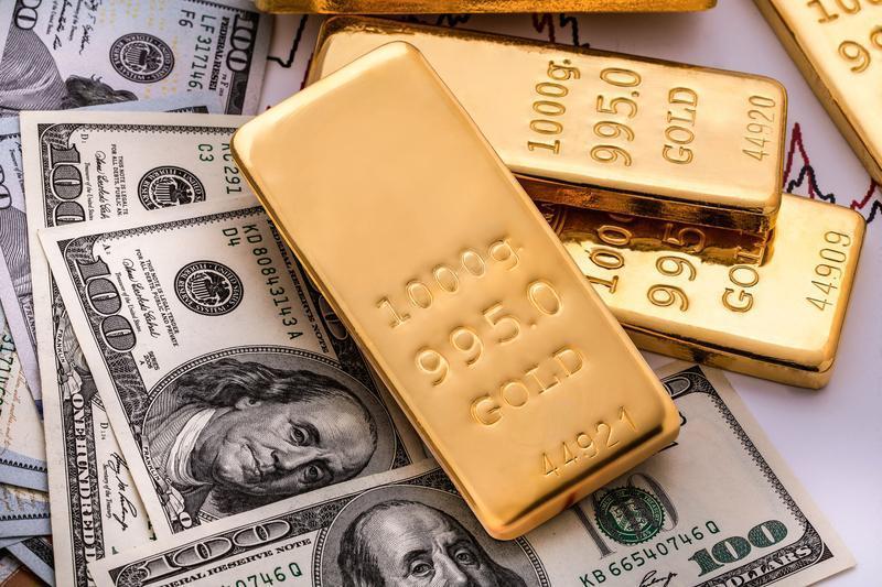 摩根大通预测未来三年内金价可能翻倍，这消息一出就震撼市场。就在2025年1