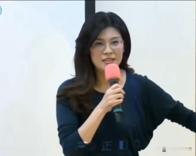 台媒报道，12月22日上午郑丽文在东吴大学演讲时坦言，国民党现在非常艰难，面对国