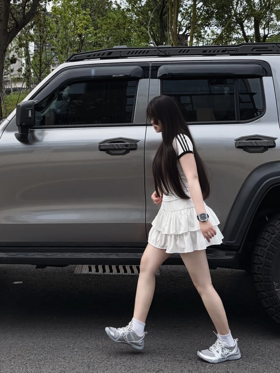 98年👧🏻甜妹开坦克300🚓沉浸式车里看⚽️
