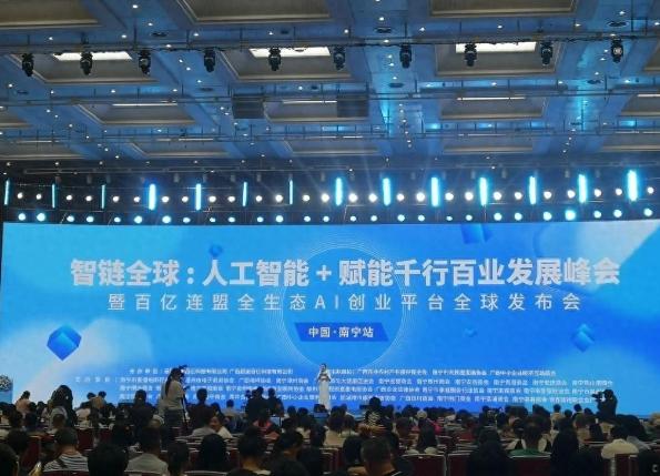 AI时代工程师怎么不被淘汰？这条建议最实用。大模型爆发之后AI代理兴起，整个工