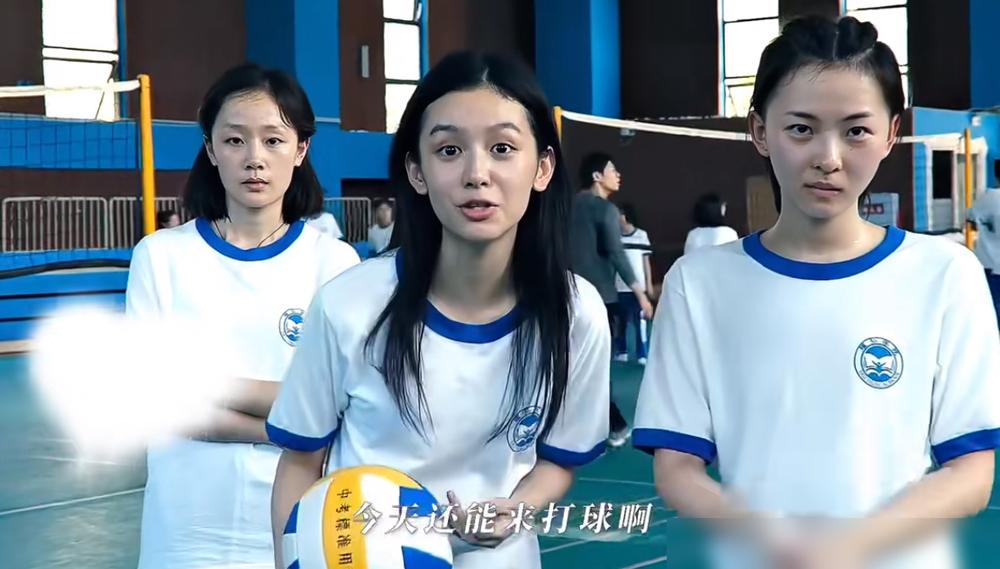 郭宇欣一段录音，炸出了三方声明。6月17日，她放出那段“谈合同、封口费”的录