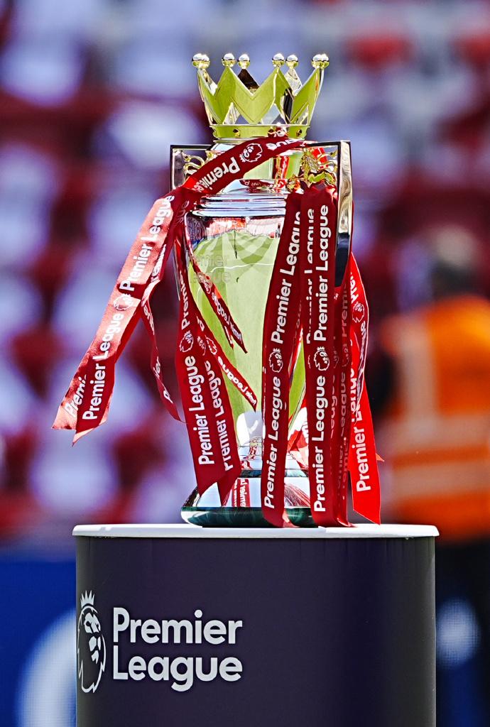 曼城2：1阿森纳！少赛一场，距榜首3分！净胜球只差一个！阿森纳大半个赛季的领先