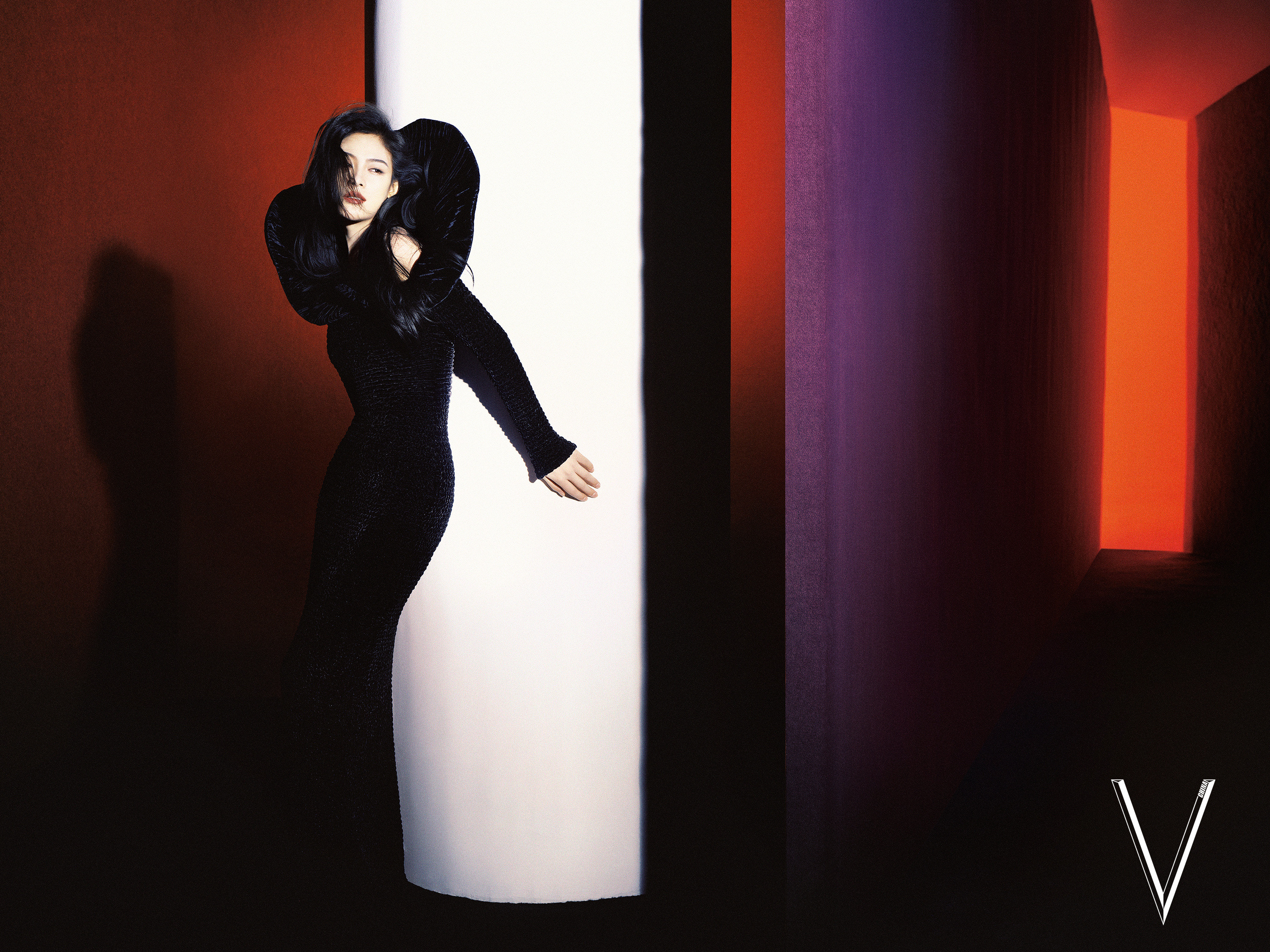 陈丽君V中文版二月刊封面V中文版陈丽君骏马侠影大片陈丽君解锁《V》中文版二月刊封