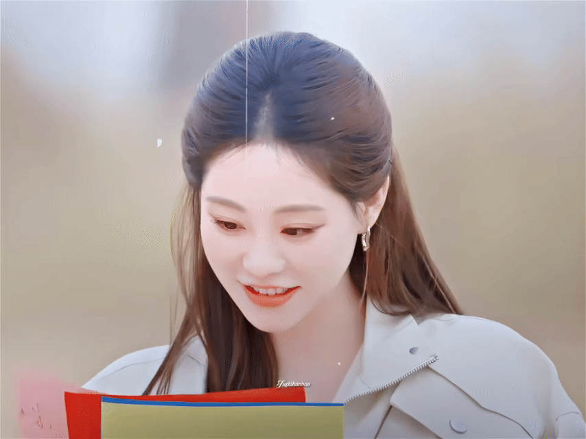 祝绪丹7秒弄哭了一大批人祝绪丹的共情力真的太绝，7秒就弄哭一大批人。她把独自扛压