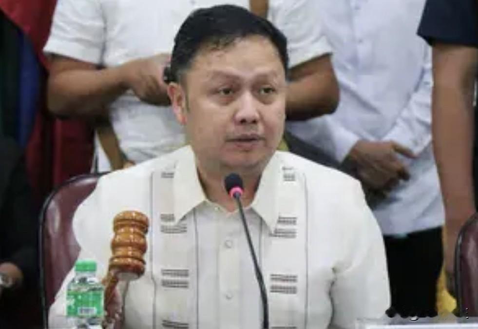 菲律宾反贪污法庭第六分庭已宣布前阿科·比科尔众议员扎尔迪·科为"司法逃犯"，相关