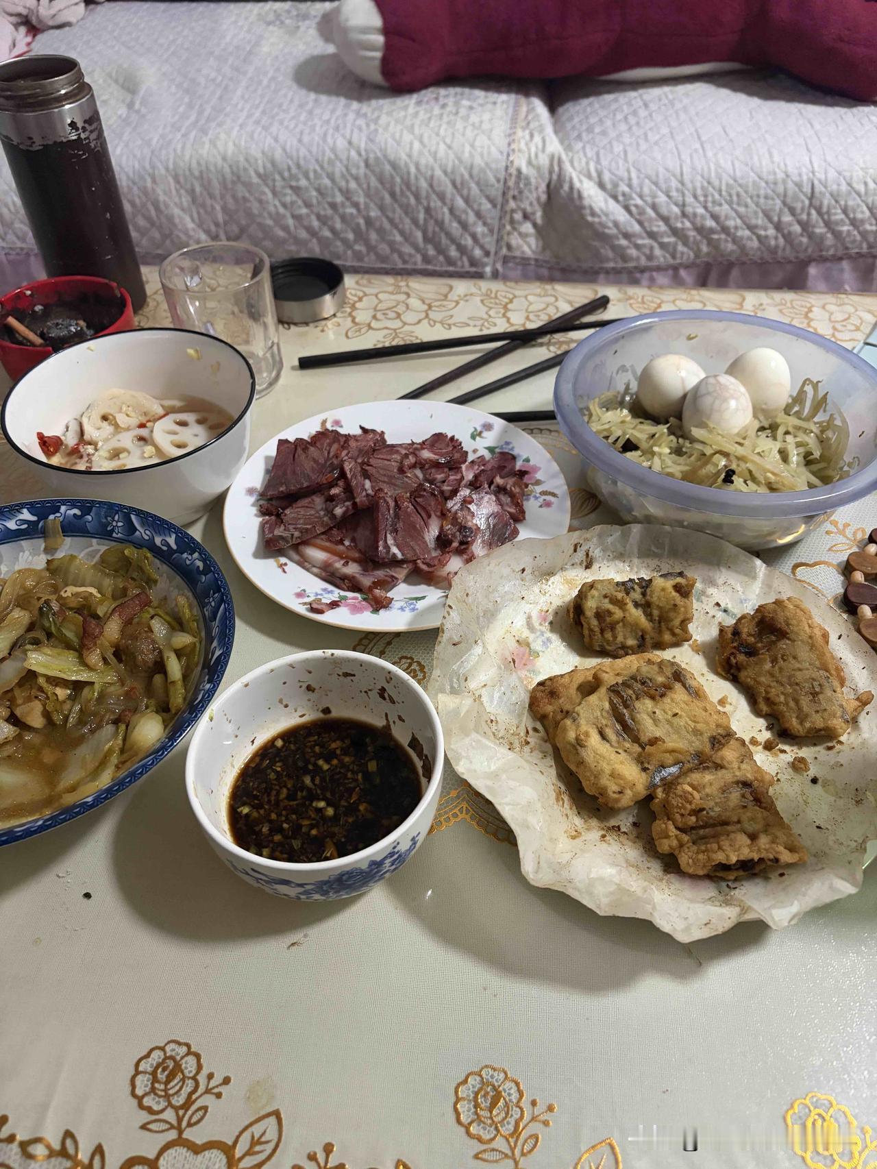 除夕夜不吃年夜饭，估计也只有在山西才有这种习俗吧？作为一个山西人，每年除夕夜