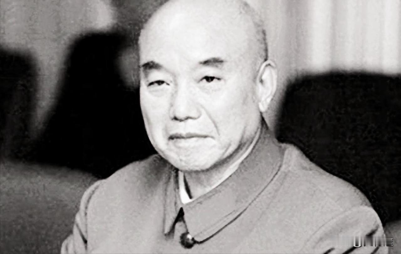 39年，萧克不顾反对处决一司令员，不料宋时轮、邓华相继弃他而去。说起萧克，就不得