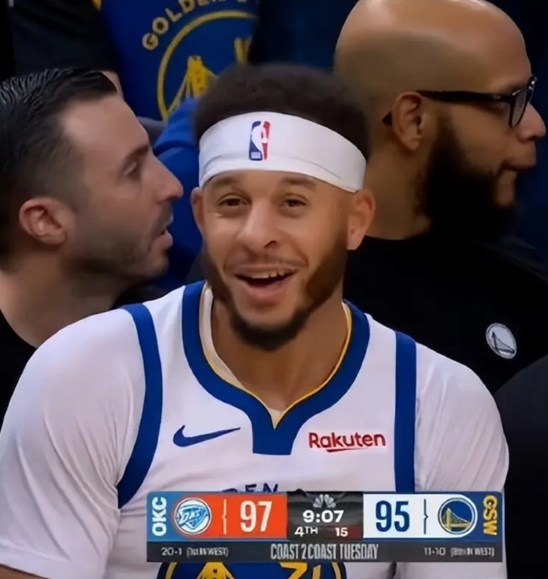 科尔是真的有毛病！赛斯库里状态正佳，连续命中投篮，大通中心的气氛已经快要炸裂