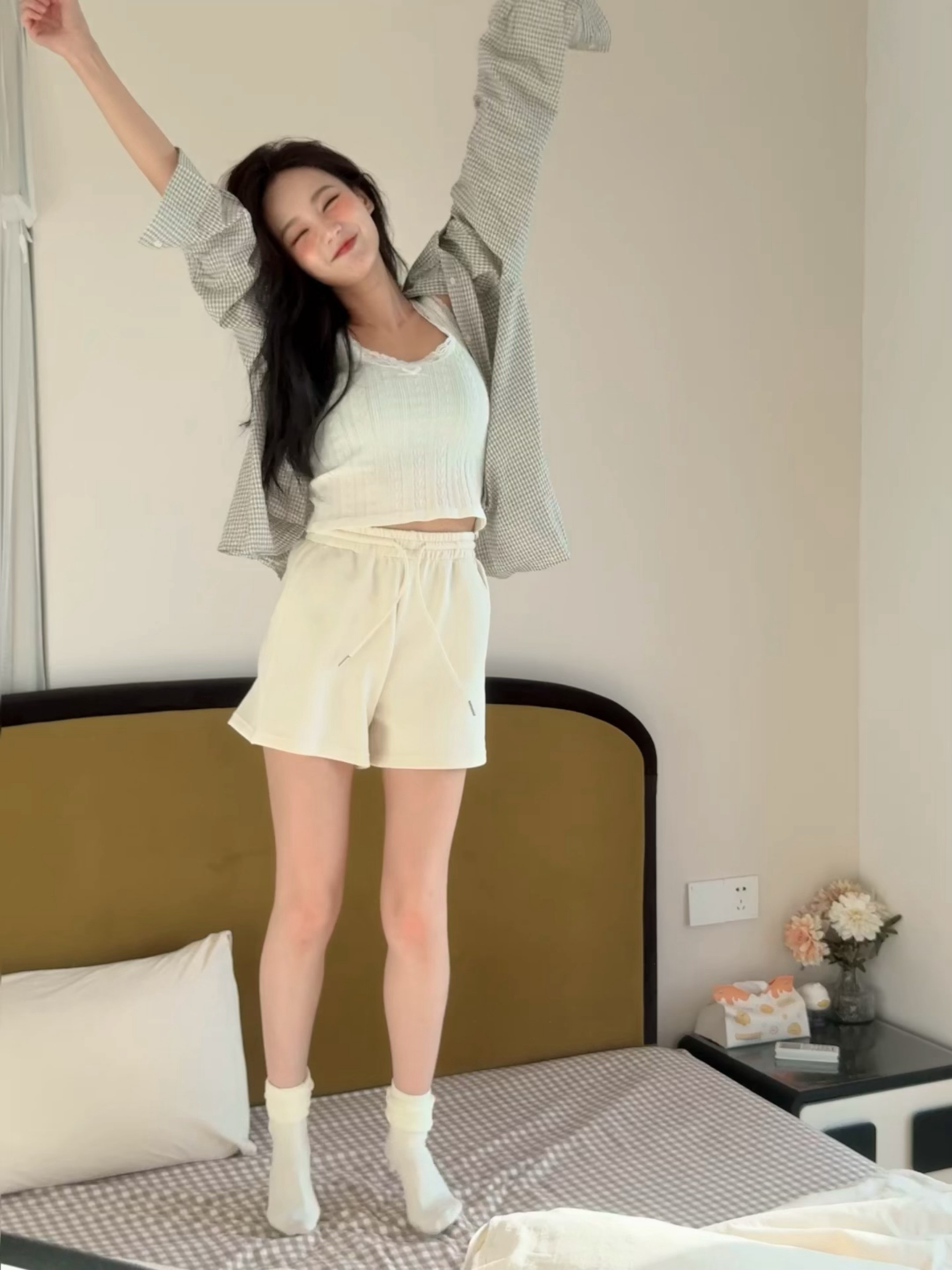 李一桐的小白袜