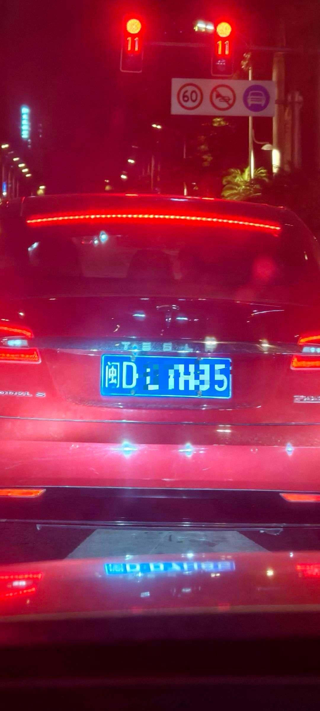 如果没换过三电，依然在服役的话，那确实nb！