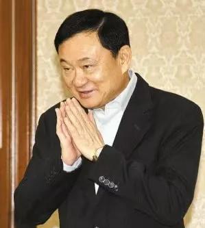 他信为女儿出了口恶气，公开和洪森恩断义绝，以后老死不相往来他信为女儿佩通坦，跟