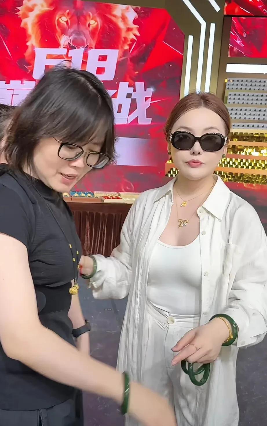 虽然太原老葛因为被某家族打压，所以一怒之下取消了新公司开业活动，但不耽误徒弟带货