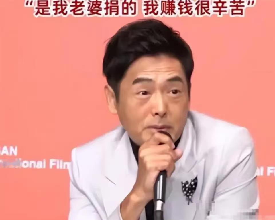 家人们，最近香港的事真是让人感慨万千！大埔火灾刚发生，MAMA颁奖礼就上演了戏剧