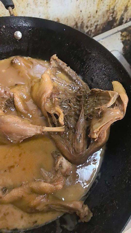 性价比：低 新鲜度：不新鲜，冰冻鸭子发货，养殖不满100天的新鸭子，连...