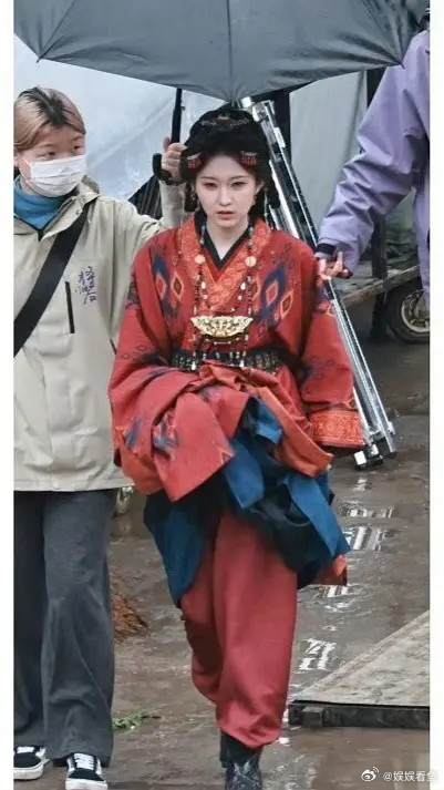 落地不如搞影楼风