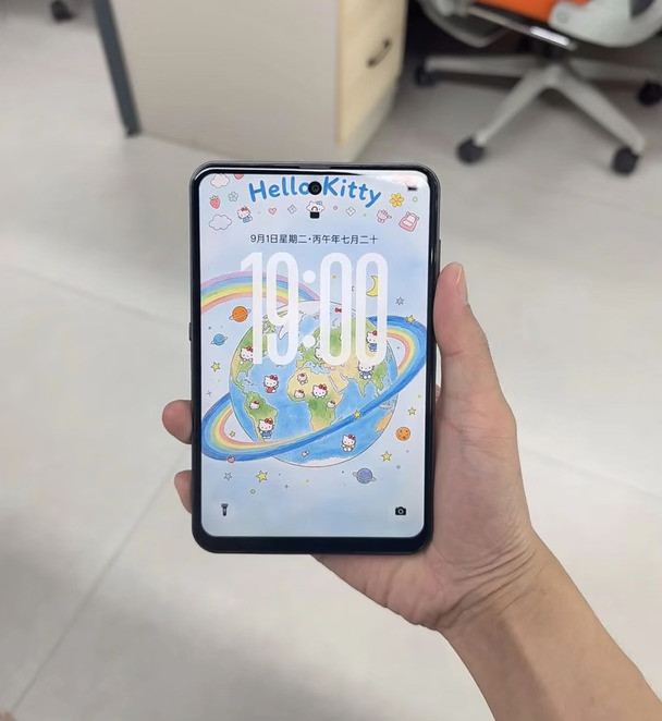 又一款6.3英寸阔直板手机，还是LCD屏！