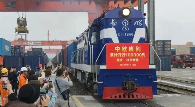 多亏了贸易战，中国才能撕开这么多假盟友的伪装！欧洲嘴上喊着战略自主，美国