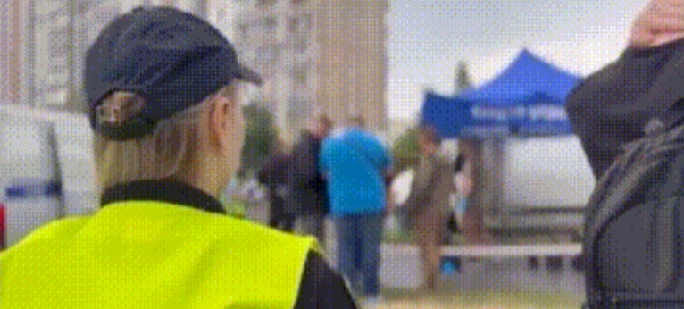 乌克兰首都基辅，当地征兵中心的二把手被人当街枪杀，此人是乌克兰军队的一名中校，不