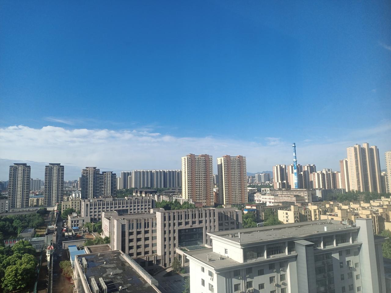 有点不理解现在有的女孩的想法。朋友儿子三十二岁，在北京工作。和这个女朋