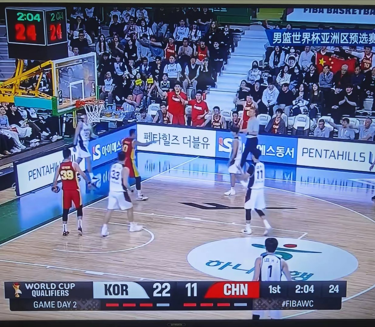 中国男篮输给了韩国男篮，中国队输的一点也不冤，我看了整场比赛，认为中国输在这几点