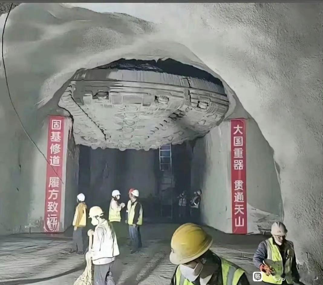 看来我们坐电梯上珠穆朗玛峰也快指日可待了！