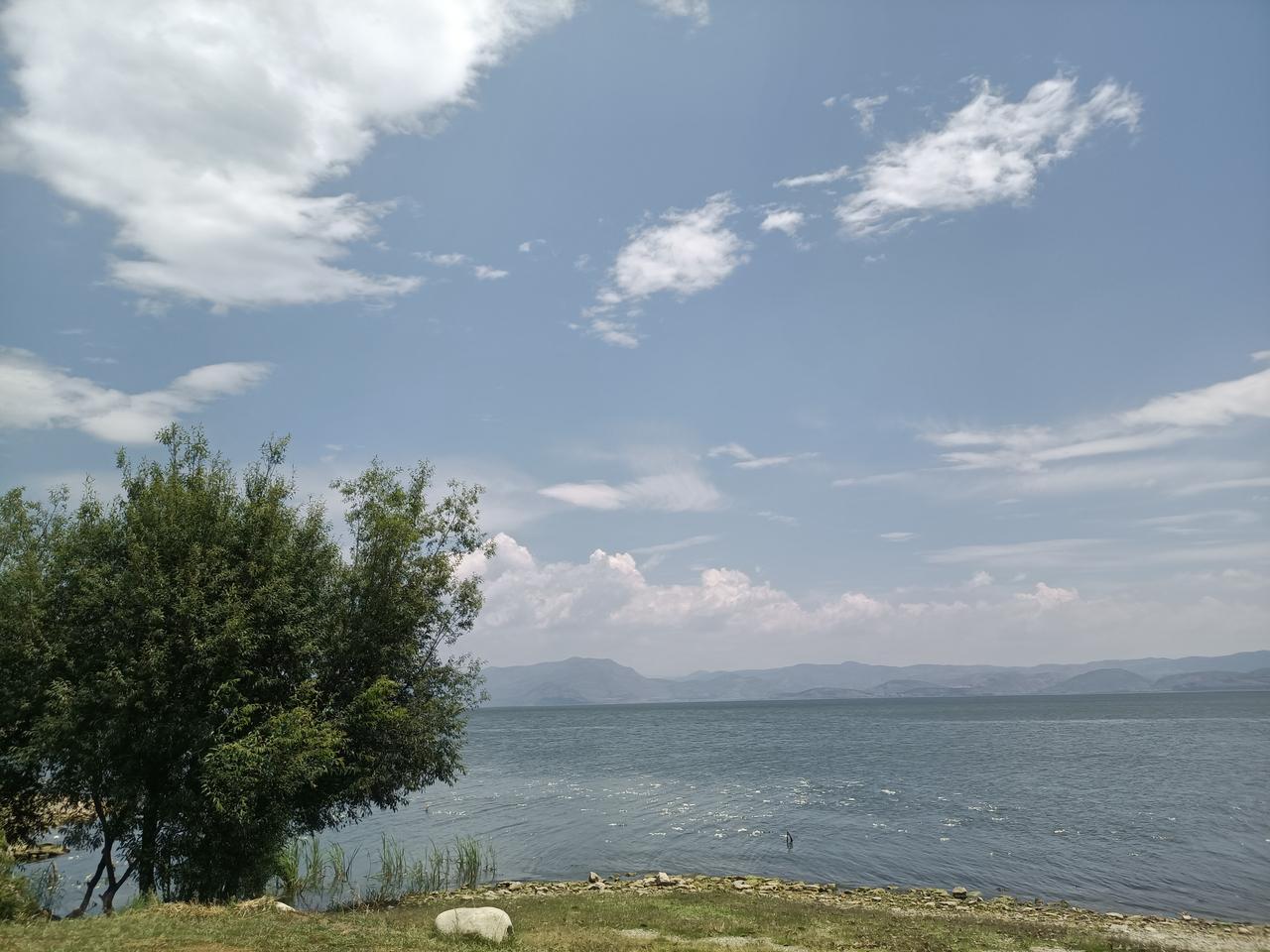 共享美不胜收的美景