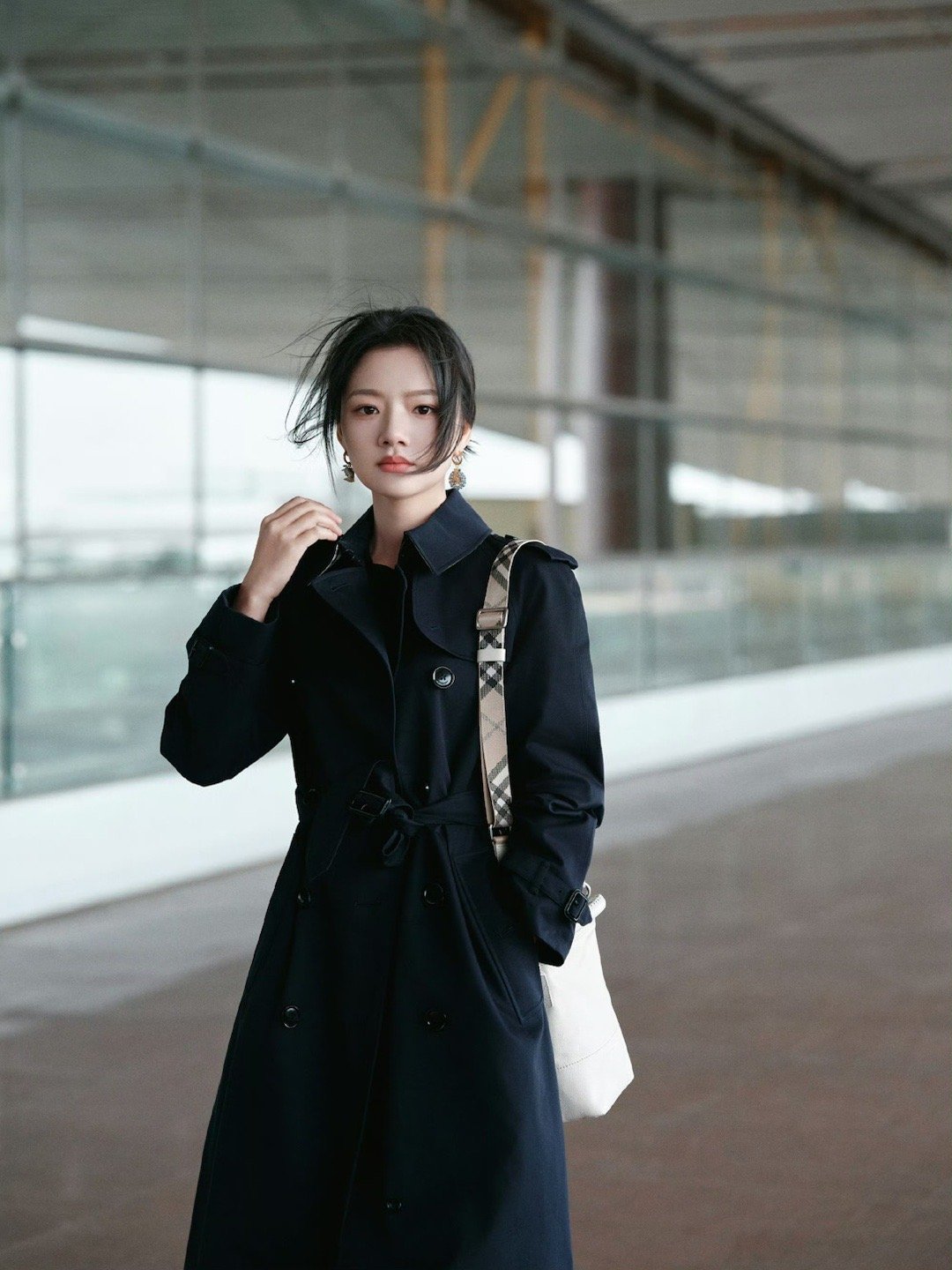 任敏出发伦敦时装周任敏出发伦敦时装周机场路透出发图就这么美，正片还得了？任敏粉