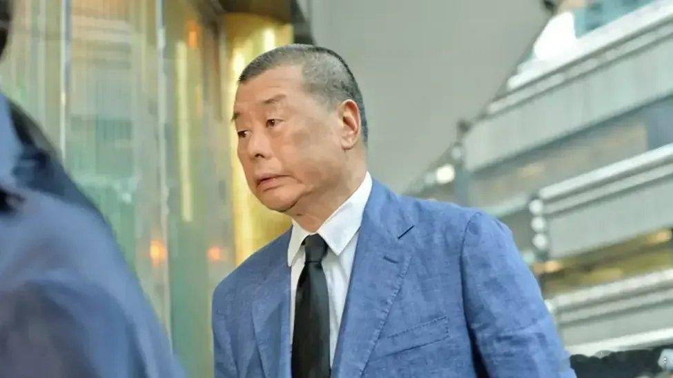 最低最低呀也得判他个无期徒刑啊......凤凰新闻【黎智英被定罪】新华社香港1