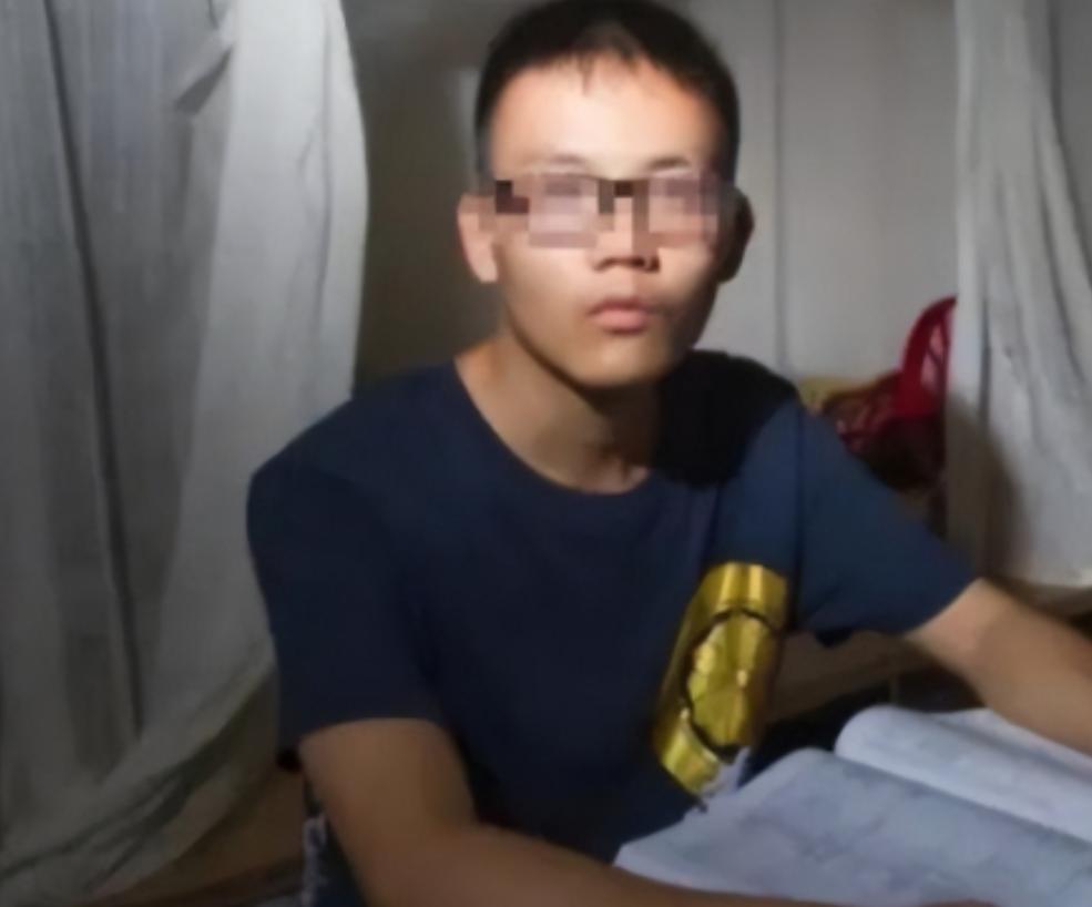 湖南一学霸，高考只考了239分，全校老师都不相信，为了弄清真相，学校调取了考场监