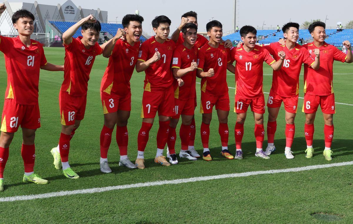 U23亚洲杯揭幕战：越南队2-0完胜约旦队1月6日晚上，U23亚洲杯小组赛A组