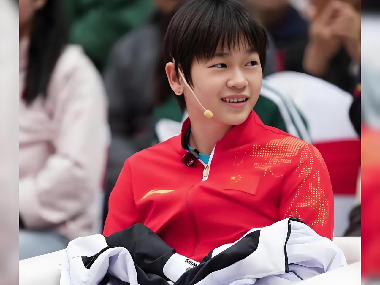 天理不容，应该判重刑。据香港商报称，有一群人，组织起来建了一个群，进行对世界