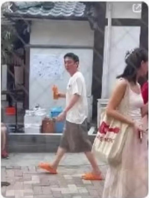 对不起，王思聪，我真的实在看不下去了！要不是你是富二代，很多人都会觉得你身上