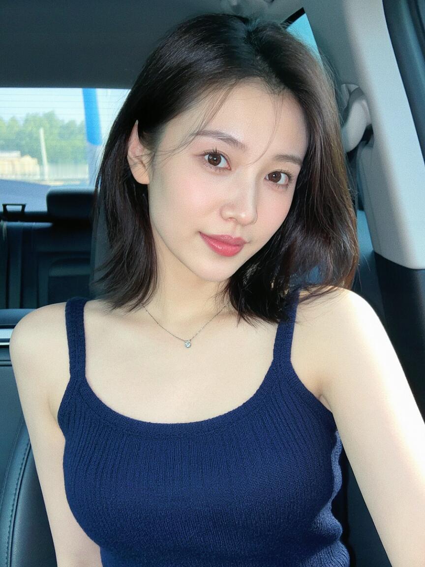 37岁姐姐长这样还有人喜欢不？​​​