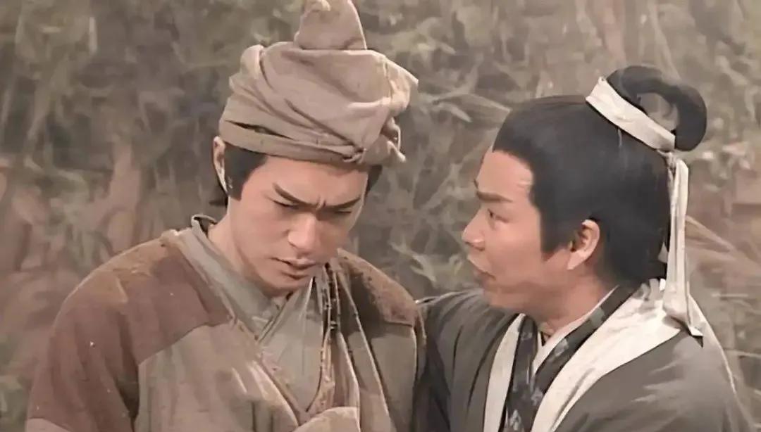 |郭靖打杨过|郭靖打杨过，如大人打小孩。两个独臂杨过——只能打过一个郭靖