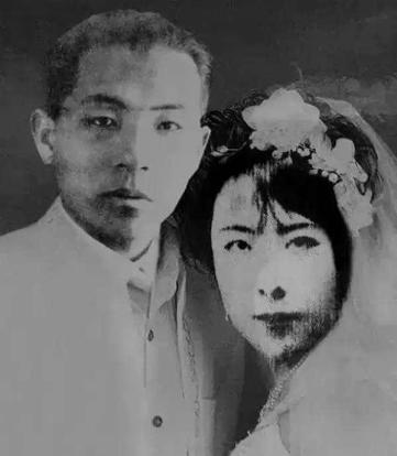 1916年，于凤至嫁给张学良。没人问过她愿不愿意，这场奉天城里的轰动婚事，从